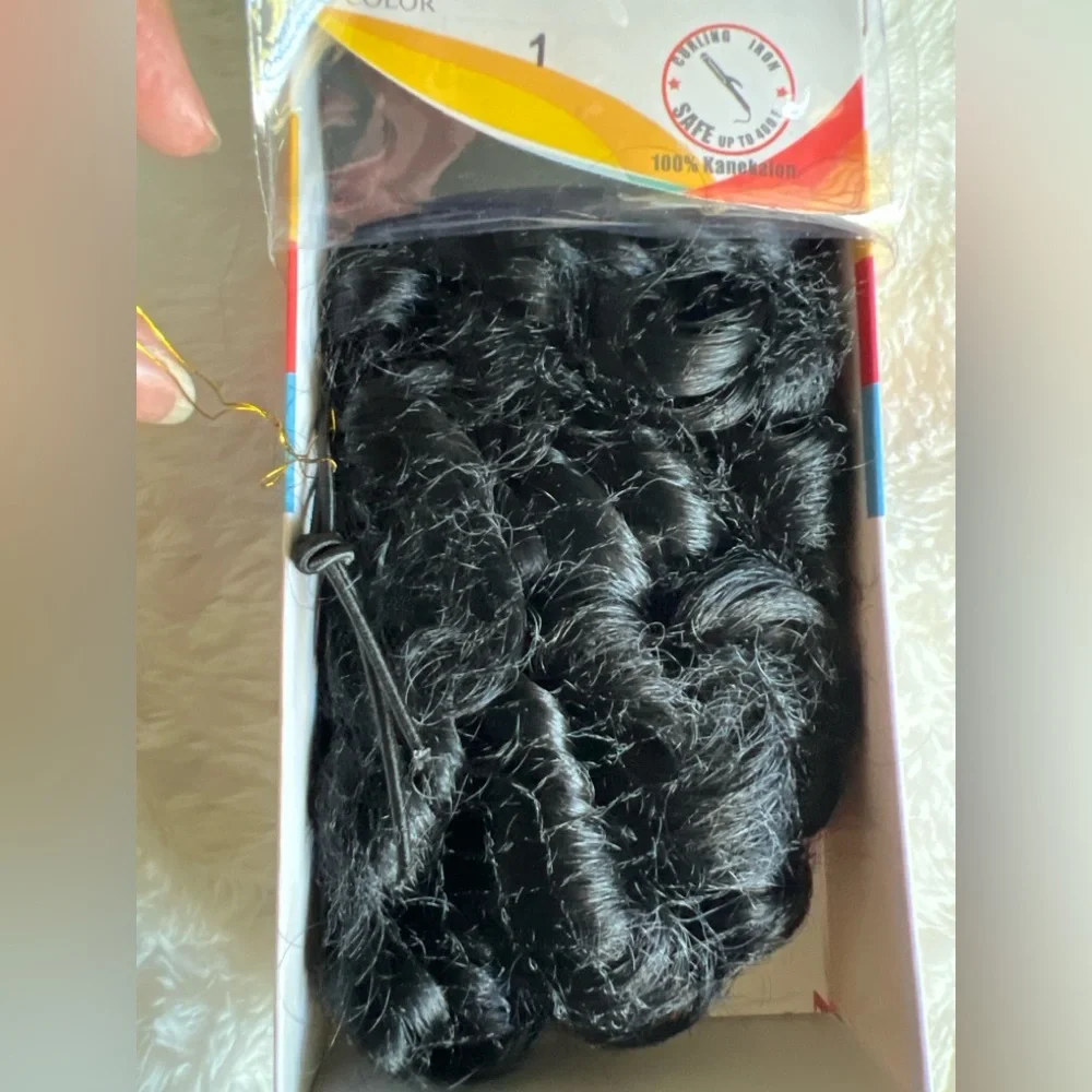 VIVID Kids Miami Girl Drawstring Curly Ponytail Hair Black Color 1 NIP